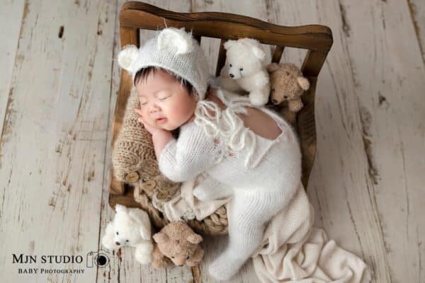 chup anh newborn cho be gai (3)