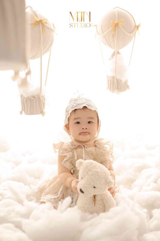Chụp ảnh thôi nôi bé gái - Lưu giữ khoảnh khắc ngọt ngào nhất