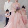 chup anh gia dinh trong studio (1)