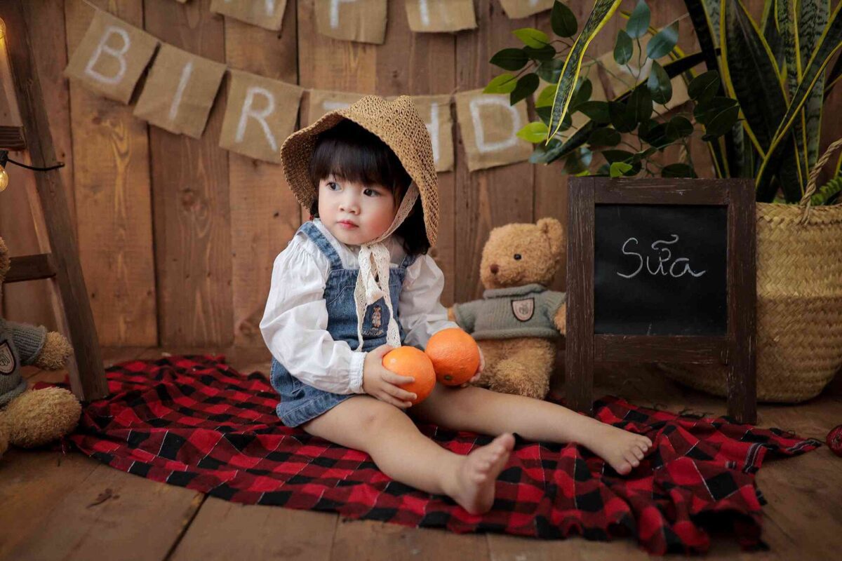 Top ý tưởng chụp ảnh cho bé 2 tuổi phong cách vintage