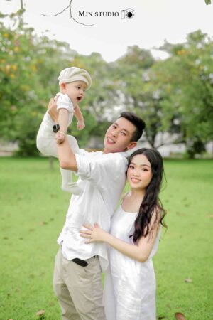 chup anh gia dinh ngoai troi (5)