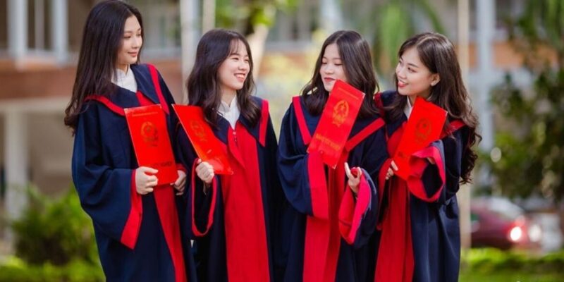chup-anh-tot-nghiep-dai-hoc cách tạo dáng chụp hình tốt nghiệp