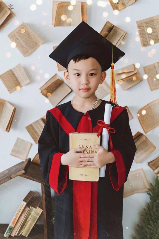 Chụp ảnh tốt nghiệp mầm non: Khoảnh khắc tuổi thơ trọn vẹn