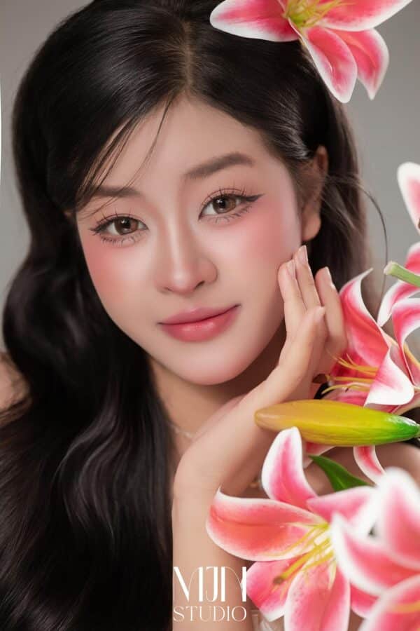 cac kieu chup anh voi hoa (3)