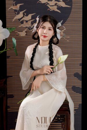 chup anh ao dai trong studio (1)