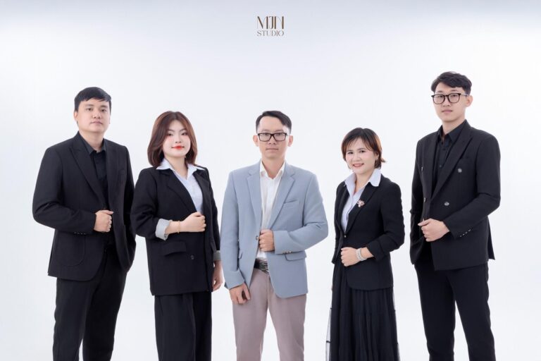 Concept Chụp Ảnh Công Ty: Nâng Tầm Hình Ảnh Doanh Nghiệp