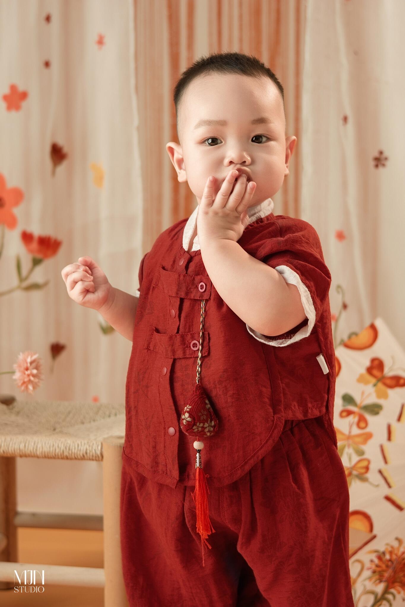 Gợi Ý Các Concept Chụp Ảnh Trung Thu Cho Bé Đáng Yêu và Ý Nghĩa