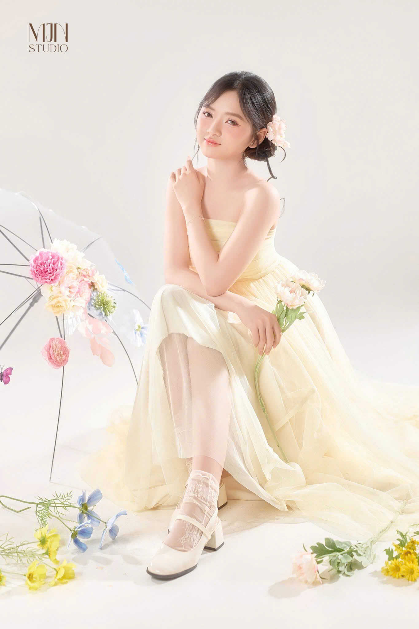 Concept chụp ảnh beauty nàng thơ đẹp bay bổng, gây bão
