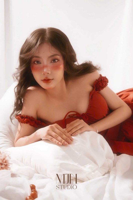 Concept "má hồng say" đẹp mơ màng, ngọt ngào và thu hút