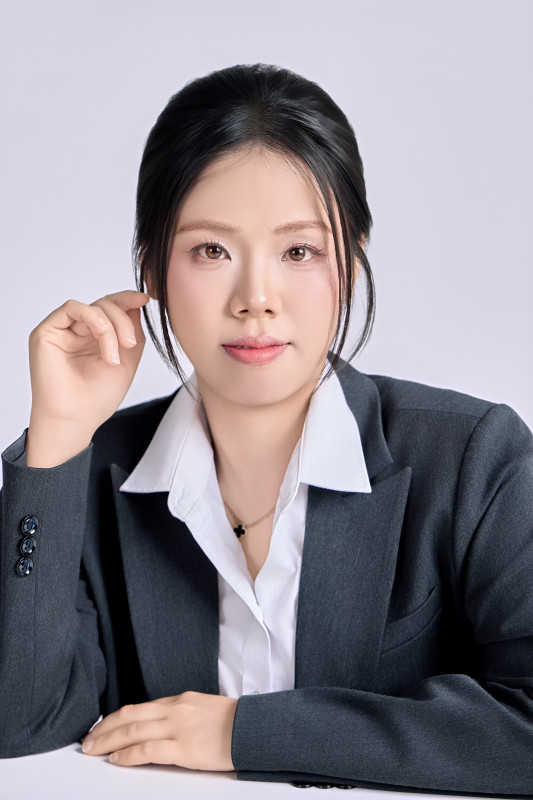 Chụp Ảnh Profile Cá Nhân Cần Thơ 2 Ảnh profile nữ cận mặt tại studio chụp ảnh cá nhân Cần Thơ