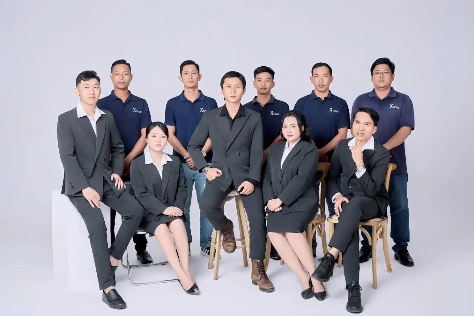 Studio chụp ảnh Long Xuyên – ảnh tập thể doanh nghiệp tại MJN Studio